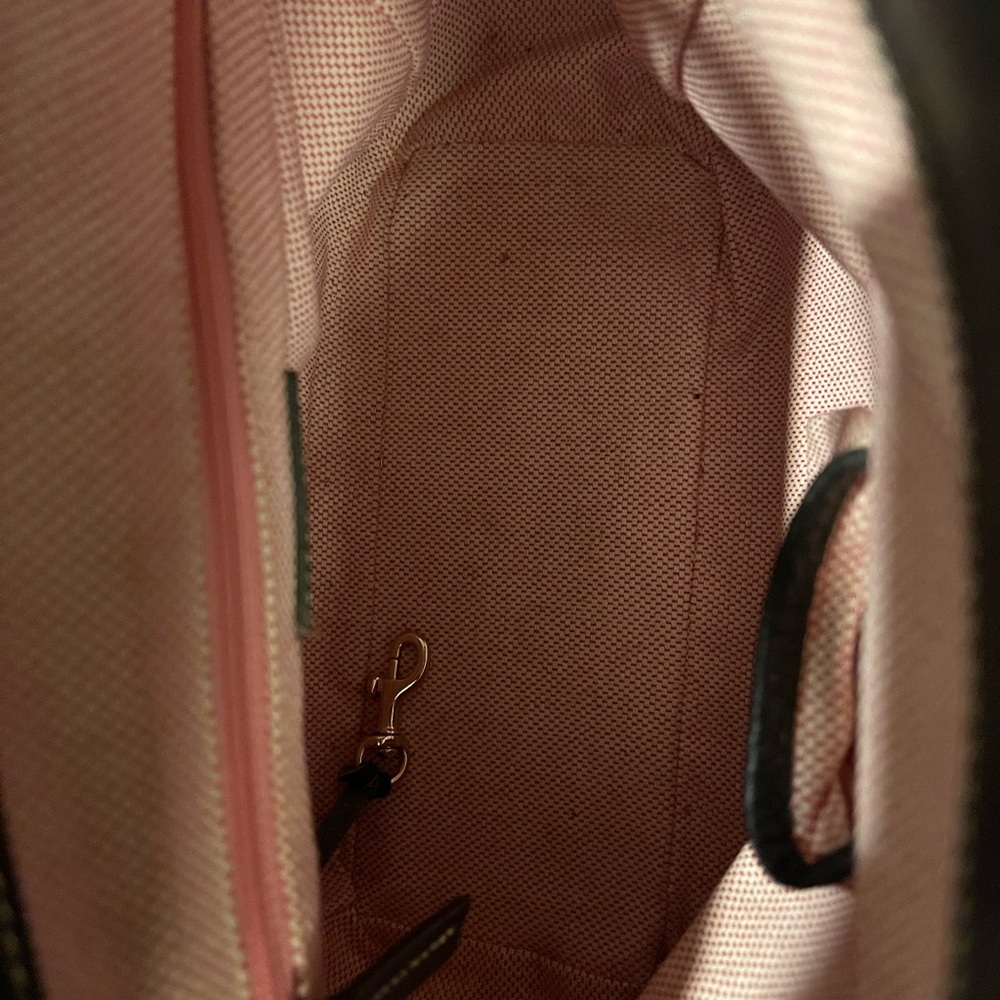 Dooney and Bourke logo lock handbag - Picture 4 of 4